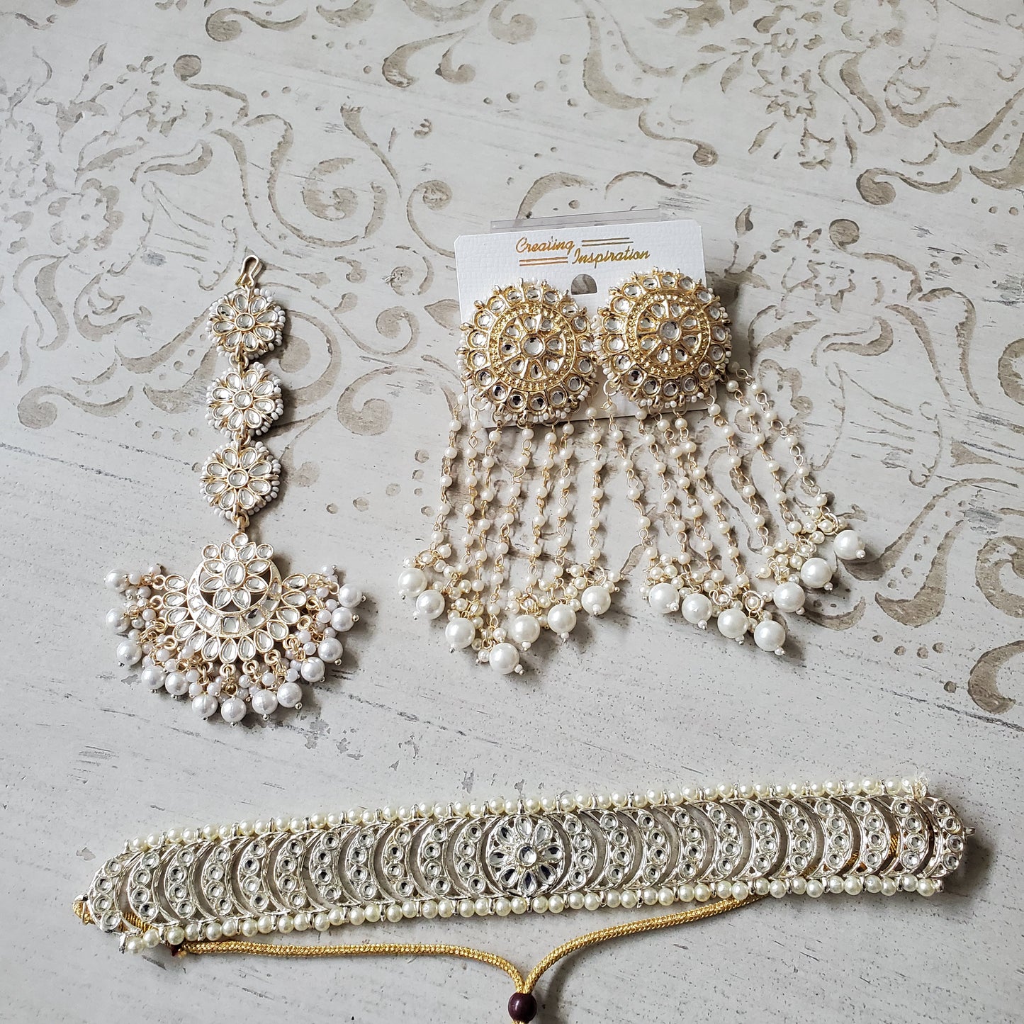 Kundan White Pearl Set