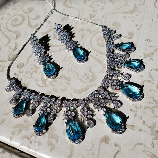 Icy Blue Zircon Necklace Set